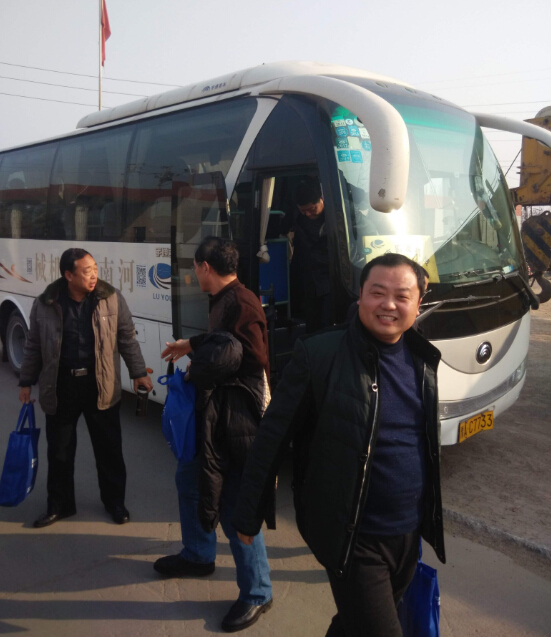 客户参观杏彩·电子（中国）官方网站后抵达河南路友机械