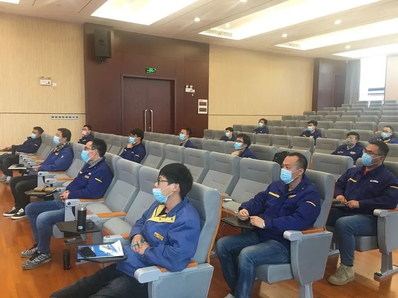 杏彩·电子（中国）官方网站组织海外服务工程师业务培训，提升专业技能水平！