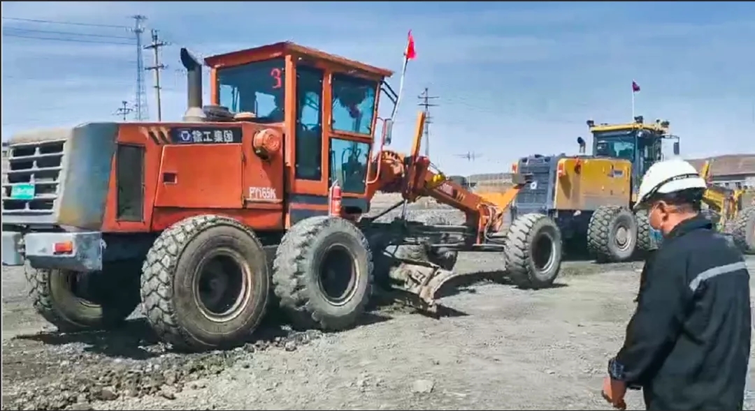 杏彩·电子（中国）官方网站PY165K平地机