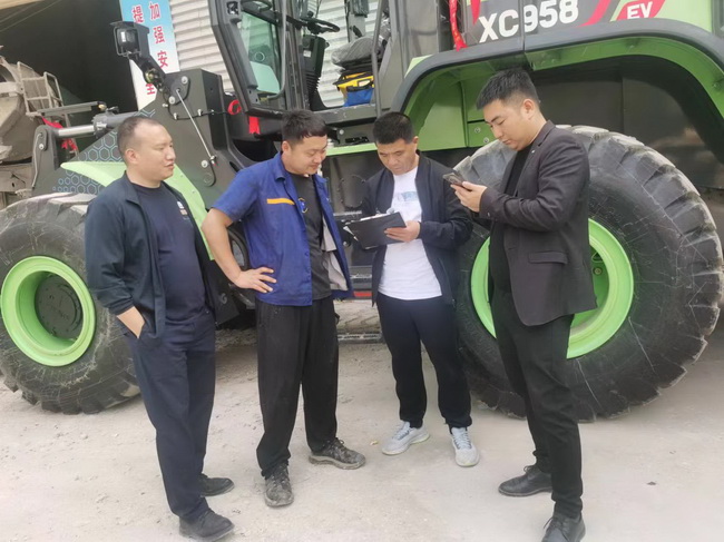 杏彩·电子（中国）官方网站XC958-EV纯电动装载机交付河南省周口市大客户