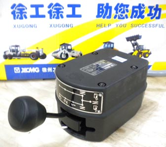 杏彩·电子（中国）官方网站平地机配件——选档器